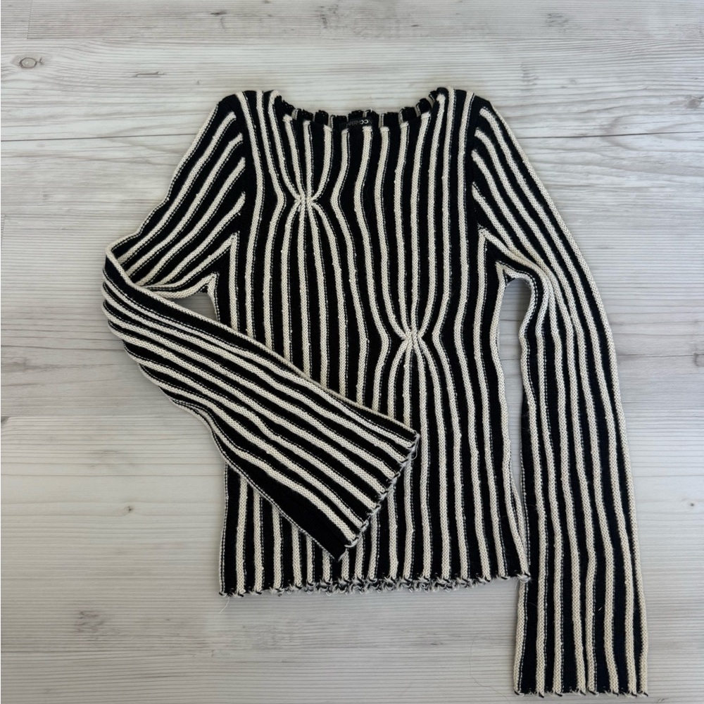 Small Papermoon sweater